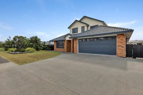 Photo of property in 7 Kihi Place, Ruakaka, 0116