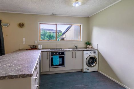 Photo of property in 53 Rua Road, Glen Eden, Auckland, 0602