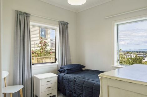 Photo of property in 25 Simla Terrace, Hospital Hill, Napier, 4110
