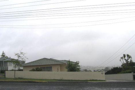 Photo of property in 2/86a Coronation Road, Hillcrest, Auckland, 0627
