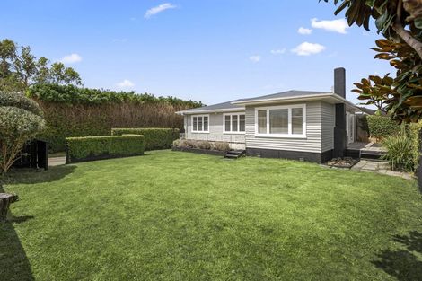 Photo of property in 1/50 Muir Avenue, Mangere Bridge, Auckland, 2022