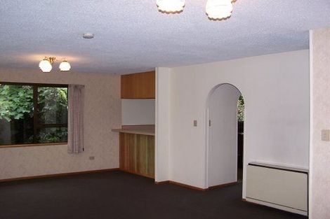 Photo of property in 24 Sawtell Place, Northcote, Christchurch, 8052