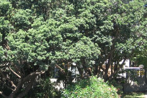 Photo of property in 507 Beach Road, Murrays Bay, Auckland, 0630