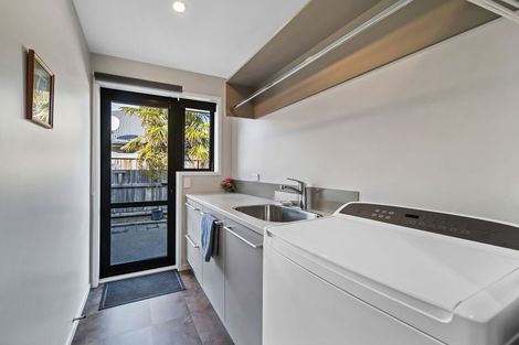 Photo of property in 16 Gilchrist Place, Kaiapoi, 7630
