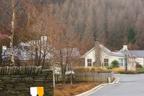 Photo of property in 2 Fletcher Way, Arrowtown, 9302