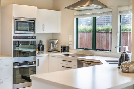 Photo of property in 59 Hautana Street, Woburn, Lower Hutt, 5010