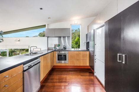 Photo of property in 124 Townsend Road, Miramar, Wellington, 6022