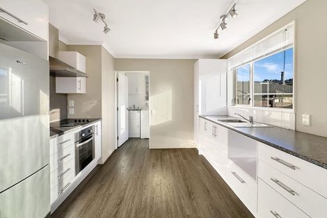 Photo of property in 2/34 Montgomery Street, Stokes Valley, Lower Hutt, 5019