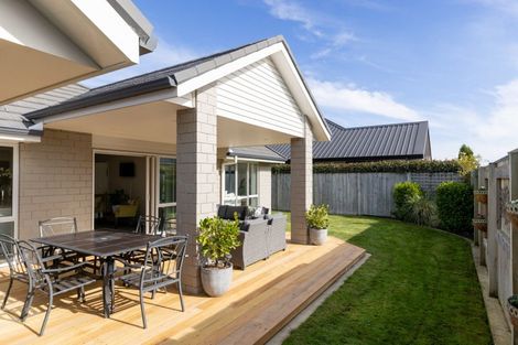 Photo of property in 51 Norfolk Drive, Cambridge, 3434