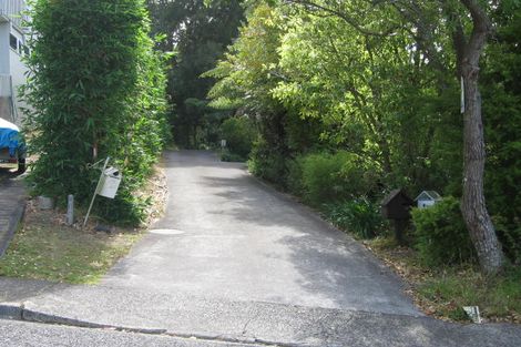 Photo of property in 1/8 Odette Road, Totara Vale, Auckland, 0629