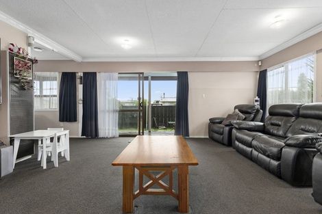 Photo of property in 2b Enfield Street, Nawton, Hamilton, 3200