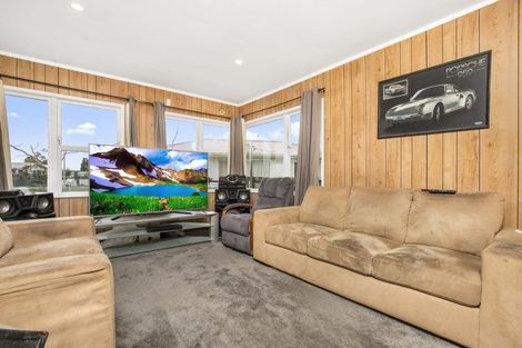 Photo of property in 101 Raglan Street, Mangere East, Auckland, 2024