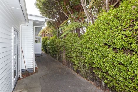 Photo of property in 52 Matatua Road, Raumati Beach, Paraparaumu, 5032