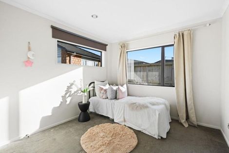 Photo of property in 2 Capricorn Place, Rototuna North, Hamilton, 3210