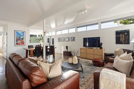 Photo of property in 10 Rutherford Street, Chedworth, Hamilton, 3210
