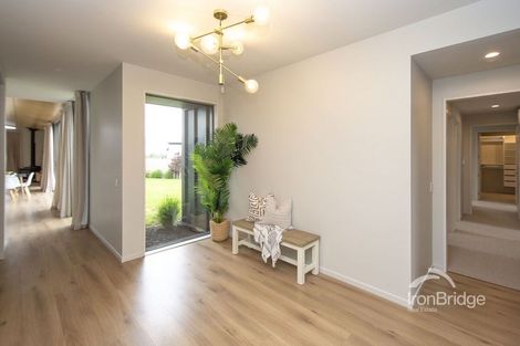 Photo of property in 13 Barnfields Close, Halswell, Christchurch, 8025