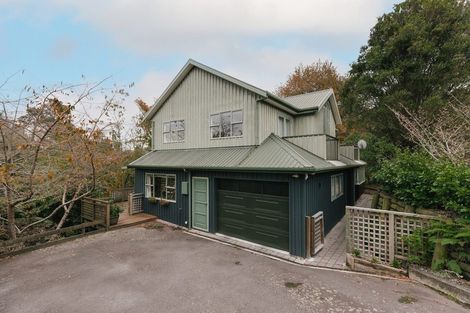 Photo of property in 8a Williams Terrace, Fitzherbert, Palmerston North, 4410