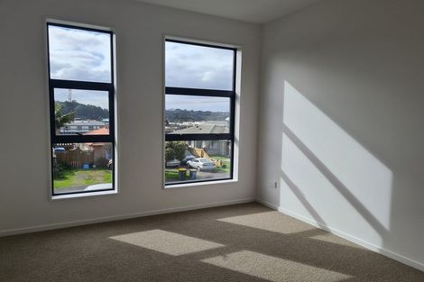 Photo of property in 3/122 Pooks Road, Ranui, Auckland, 0612