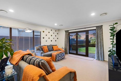 Photo of property in 84 Sovereign Drive, Papamoa Beach, Papamoa, 3118