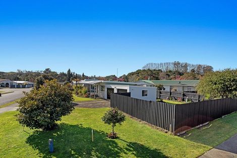 Photo of property in 22 Kirk Crescent, Kawerau, 3127