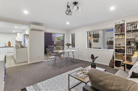 Photo of property in 53 Mapou Road, Hobsonville, Auckland, 0616