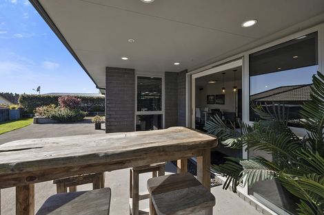 Photo of property in 58d Karamea Street, Whalers Gate, New Plymouth, 4310
