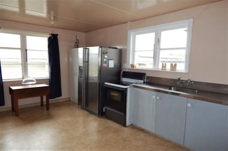 Photo of property in 105 Livingstone Street, Hokitika, 7810