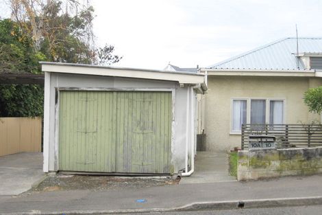 Photo of property in 10 Napier Terrace, Hospital Hill, Napier, 4110