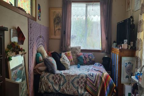 Photo of property in 263 Sturges Road, Henderson, Auckland, 0612