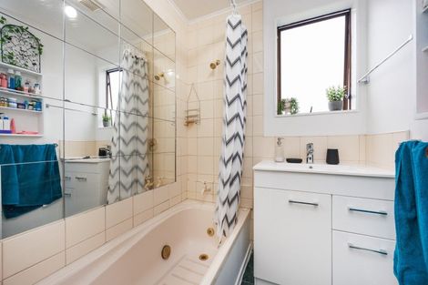 Photo of property in 15 Wild Street, Feilding, 4702