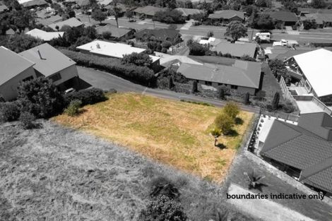 Photo of property in 21 Kite Way, Welcome Bay, Tauranga, 3112