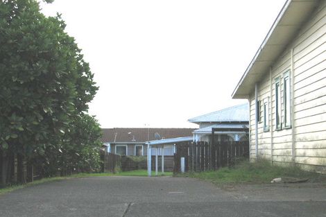 Photo of property in 154 Lincoln Road, Henderson, Auckland, 0610
