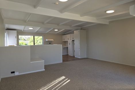 Photo of property in 9a Ash Grove, Ranui, Porirua, 5024