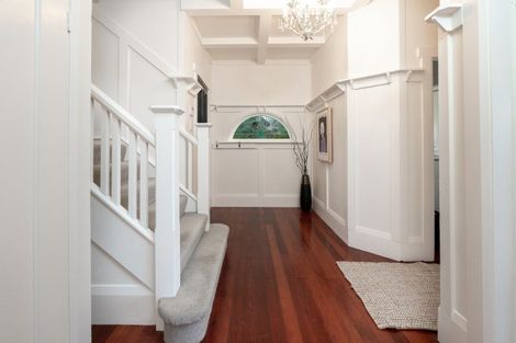 Photo of property in 17 Ludlam Street, Seatoun, Wellington, 6022