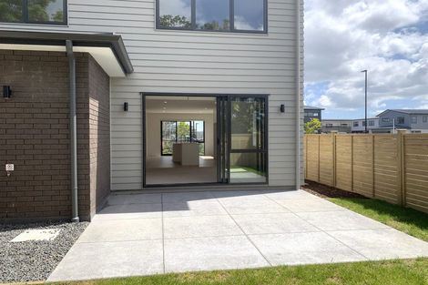 Photo of property in 13 Katikati Drive, Manurewa, Auckland, 2102