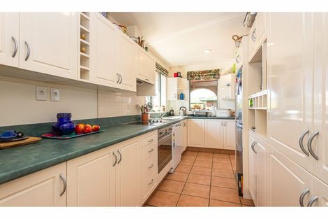 Photo of property in 5 Tulip Lane, Spreydon, Christchurch, 8024