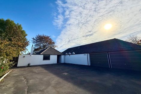 Photo of property in 23 Helmores Lane, Merivale, Christchurch, 8014