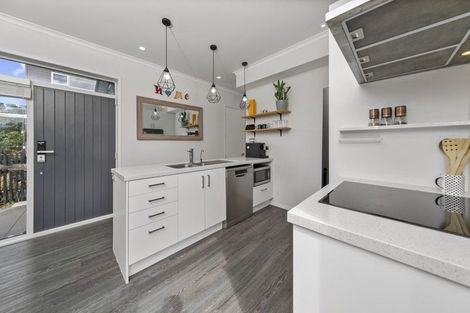 Photo of property in 7 Torea Tai Road, Hobsonville, Auckland, 0616