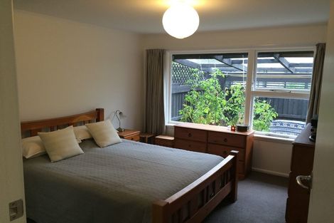 Photo of property in 2/84 Holly Road, St Albans, Christchurch, 8014