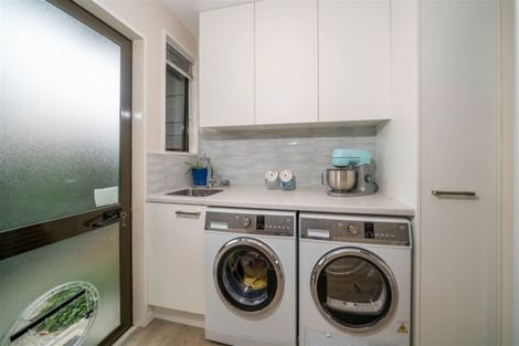 Photo of property in 64 Steadman Road, Broomfield, Christchurch, 8042