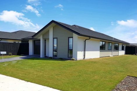 Photo of property in 61 Farnborough Way, Rolleston, 7615