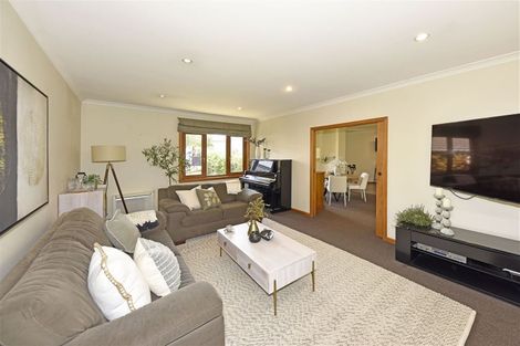 Photo of property in 2 Hadlow Place, Burnside, Christchurch, 8041