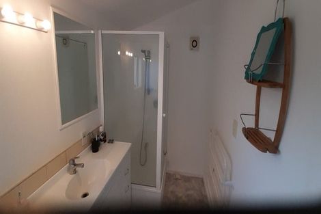 Photo of property in 72 Mandeville Street, Riccarton, Christchurch, 8011