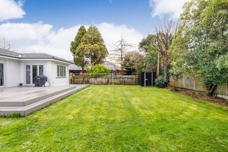 Photo of property in 31 Manapouri Crescent, Hokowhitu, Palmerston North, 4410