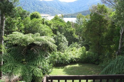 Photo of property in 14 Sandy Bay Road, Black Rock, Marlborough Sounds, 7282