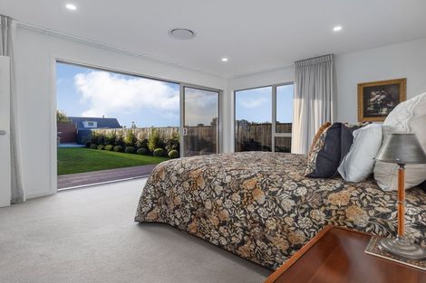 Photo of property in 25 Phoenix Palms Grove, Levin, 5510
