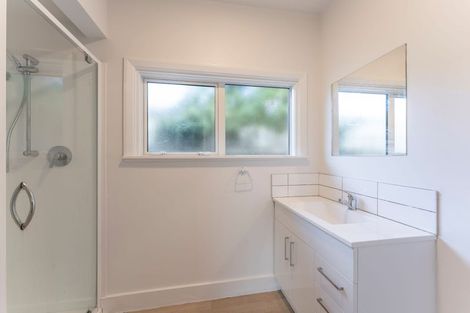 Photo of property in 43 Aorangi Road, Bryndwr, Christchurch, 8053