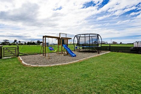 Photo of property in 60 Orion Road East, Makarewa, Invercargill, 9876