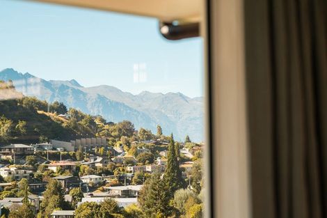 Photo of property in 54 Huff Street, Queenstown, 9300