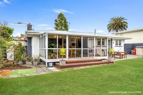 Photo of property in 9 Kennedy Drive, Levin, 5510